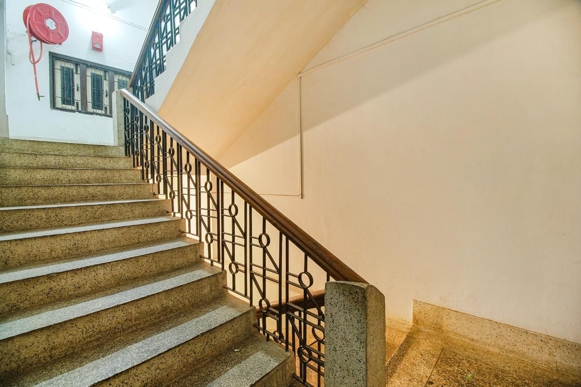 Hotel Fabexpress Anurag Residency Guwahati Exterior foto